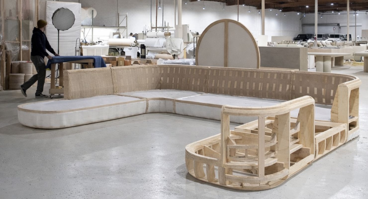 Banquette seating frame construction for restaurants and hotels UK