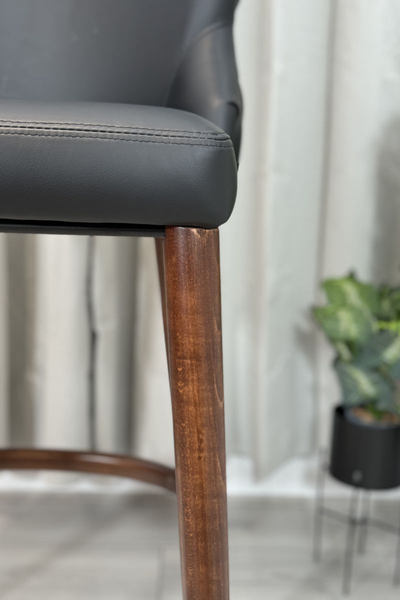 Mahdow Bar Stool - Luxseat